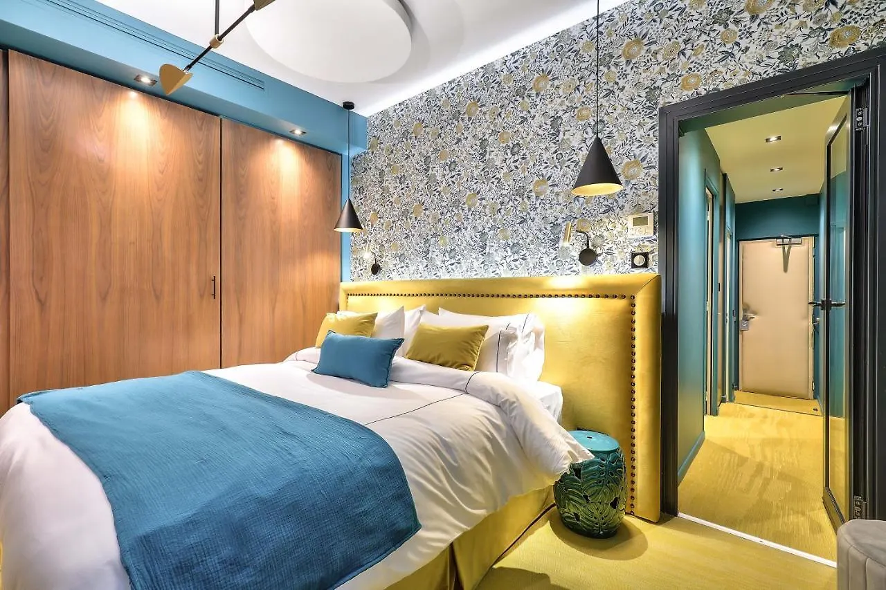33 Marbeuf Lejlighedshotel