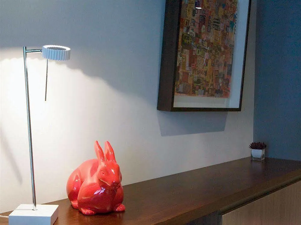 33 Marbeuf Aparthotel 4*