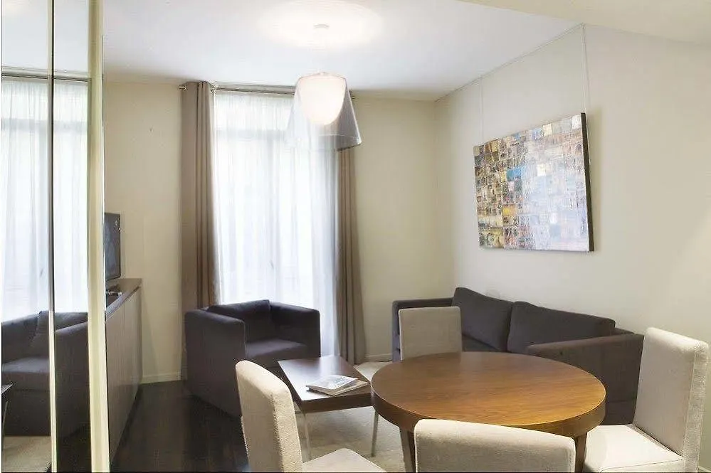 33 Marbeuf Lejlighedshotel Paris